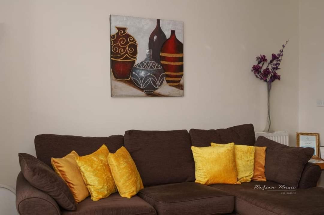 Lovely 1 Bedroom Apartment Plymouth Bagian luar foto
